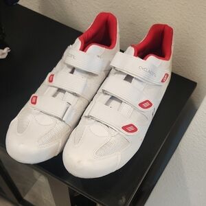 Cycling Deal White and Red Shoes